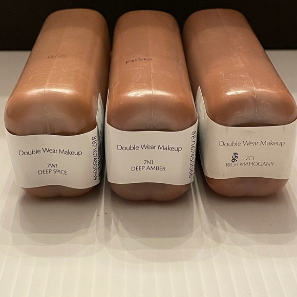 Estée Lauder Double Wear Bundles - Picture 3 of 3